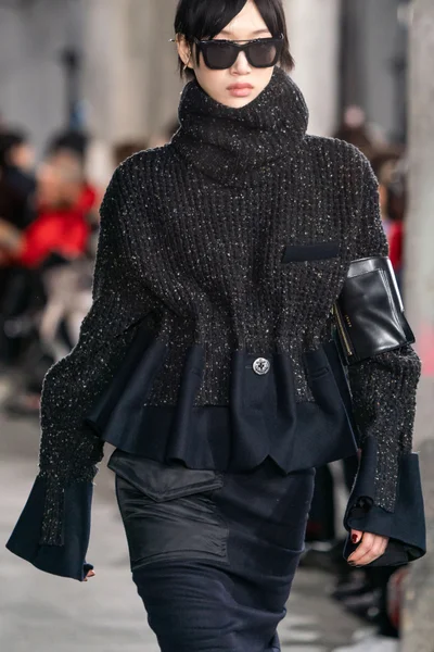 Look 99